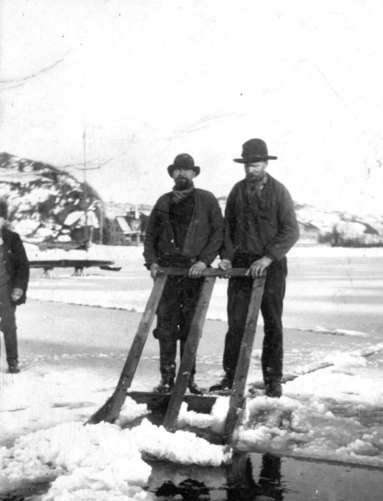 Stensjön tidigt 1900-tal på vintern.